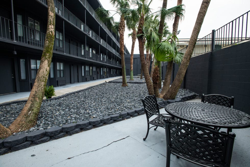 The Pelican Apartments New Orleans Apartments For Rent