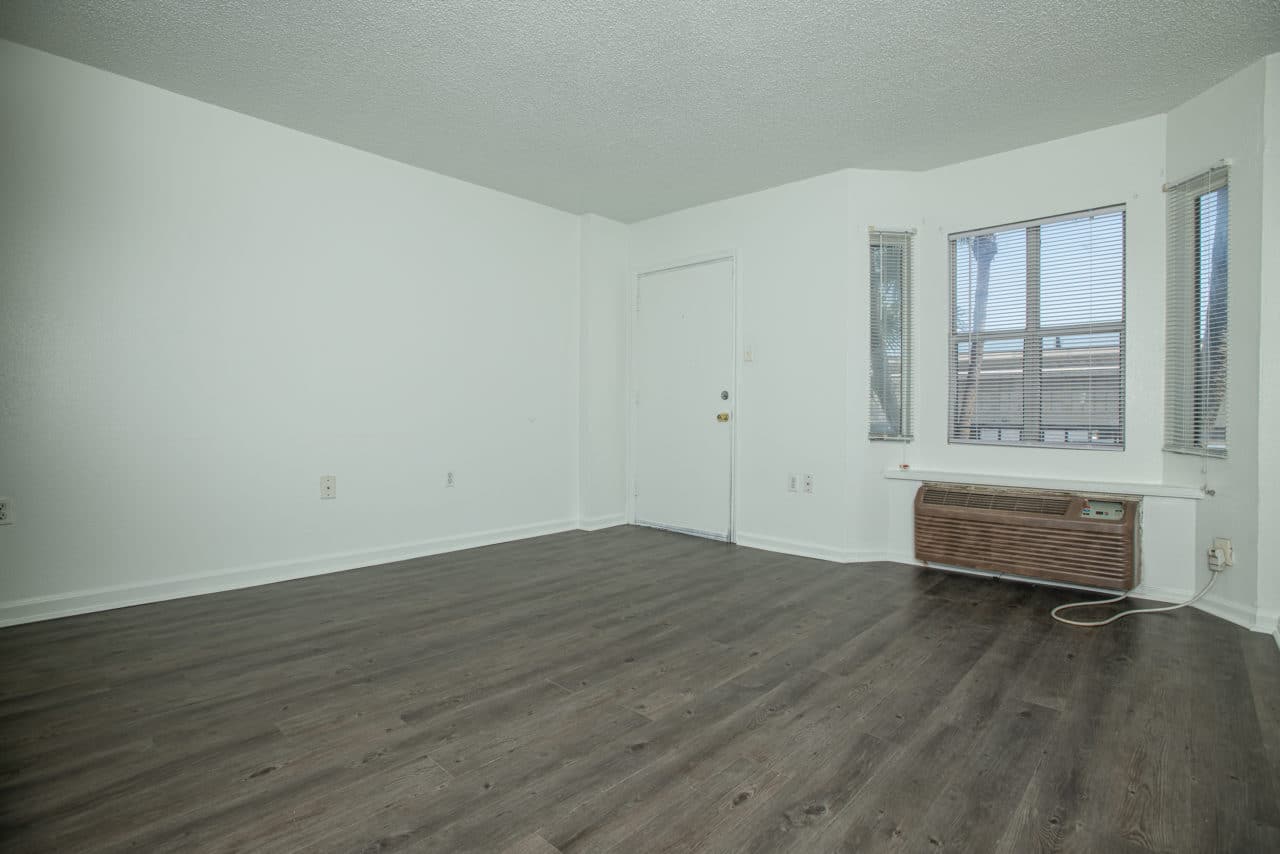 The Pelican Apartments New Orleans Apartments For Rent